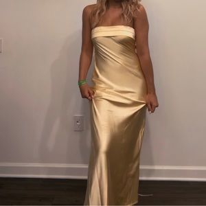 RUN TO THE TOP SATIN MAXI DRESS YELLOW